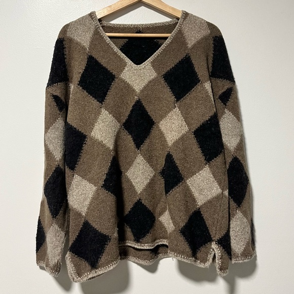 Sweaters - Cozy Argyle Pattern Knit Lambswool Sweater Brown Black Beige Diamond Print
